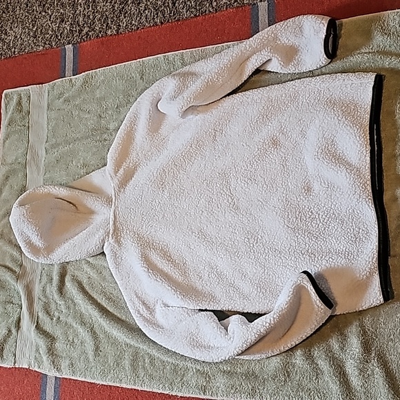 STUNNING CALVIN KLEIN WHITE FLEECE SHERPA HOODIE JACKET - Picture 7 of 8